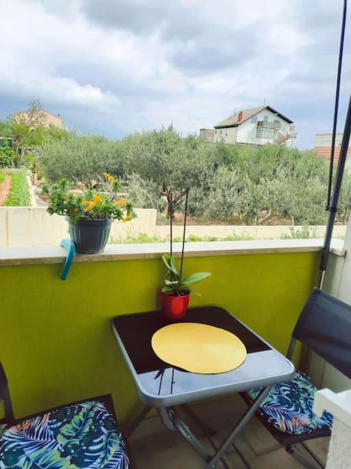 סולין Apartman Nane מראה חיצוני תמונה