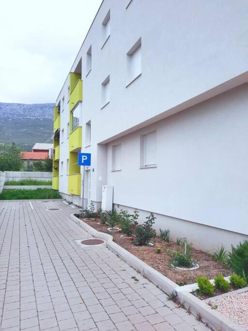 סולין Apartman Nane מראה חיצוני תמונה