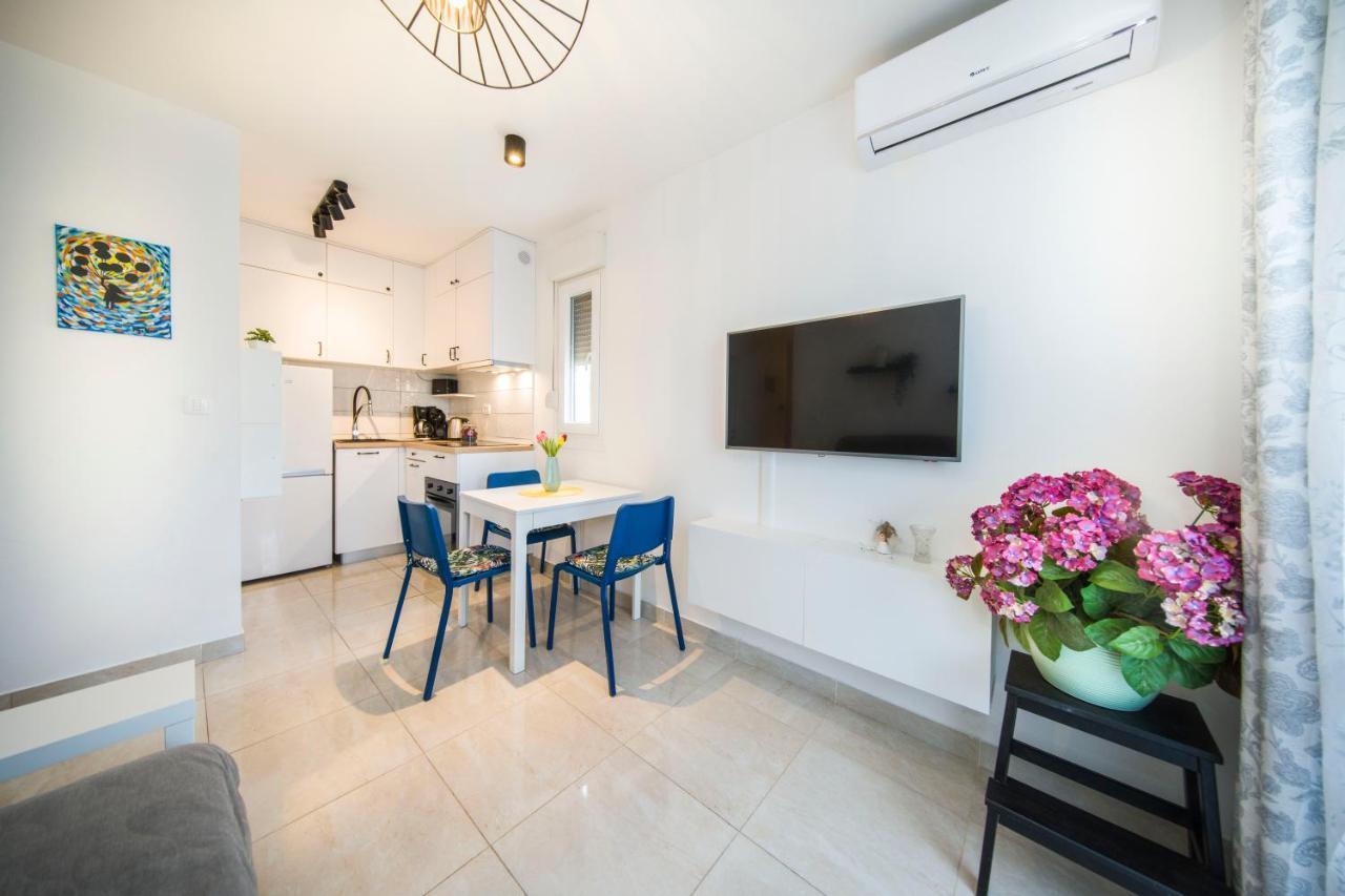 סולין Apartman Nane מראה חיצוני תמונה
